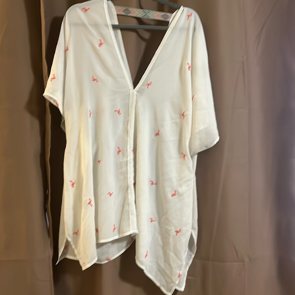 White with flamingos, turquoise trim and strap, Super cute!
